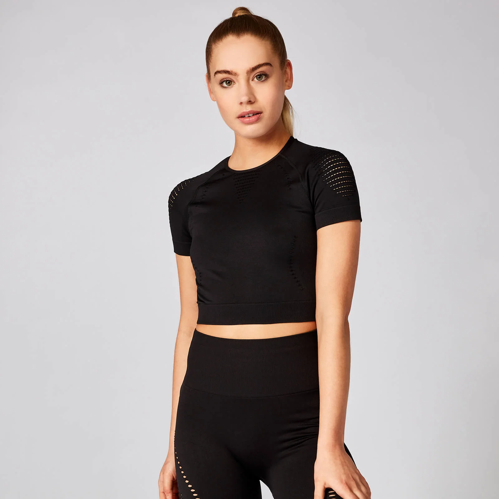 Shape Seamless Short-Sleeve Crop Top - Svart - XS Bild 1
