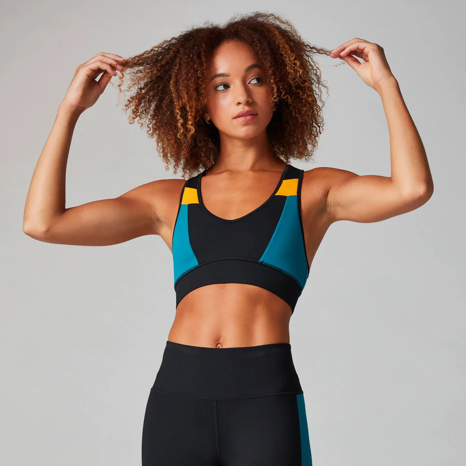 Power Colour Block Bra - Black/Danger - XS Bild 1