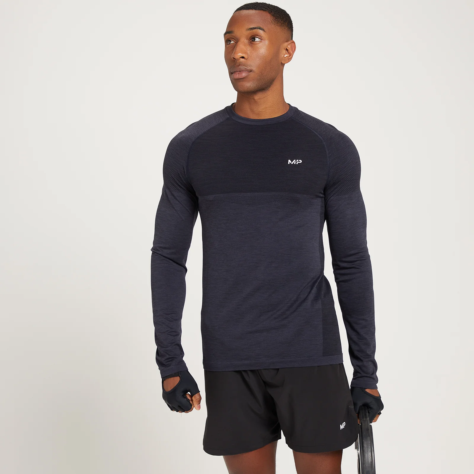 MP Men's Essential Seamless Long Sleeve Top – Svart - XS Bild 1