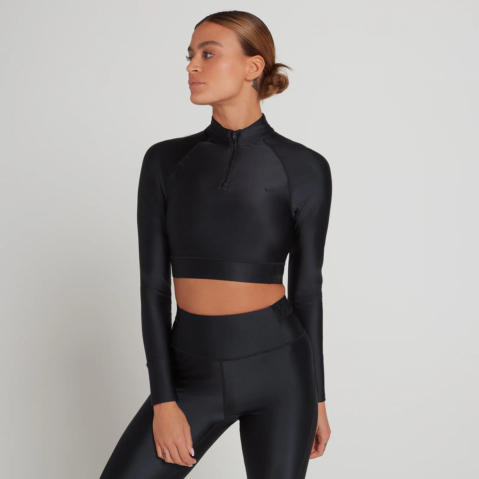 MP Engage Long Sleeve Crop 1/4 Zip Top för kvinnor - Svart - XXS Bild 1