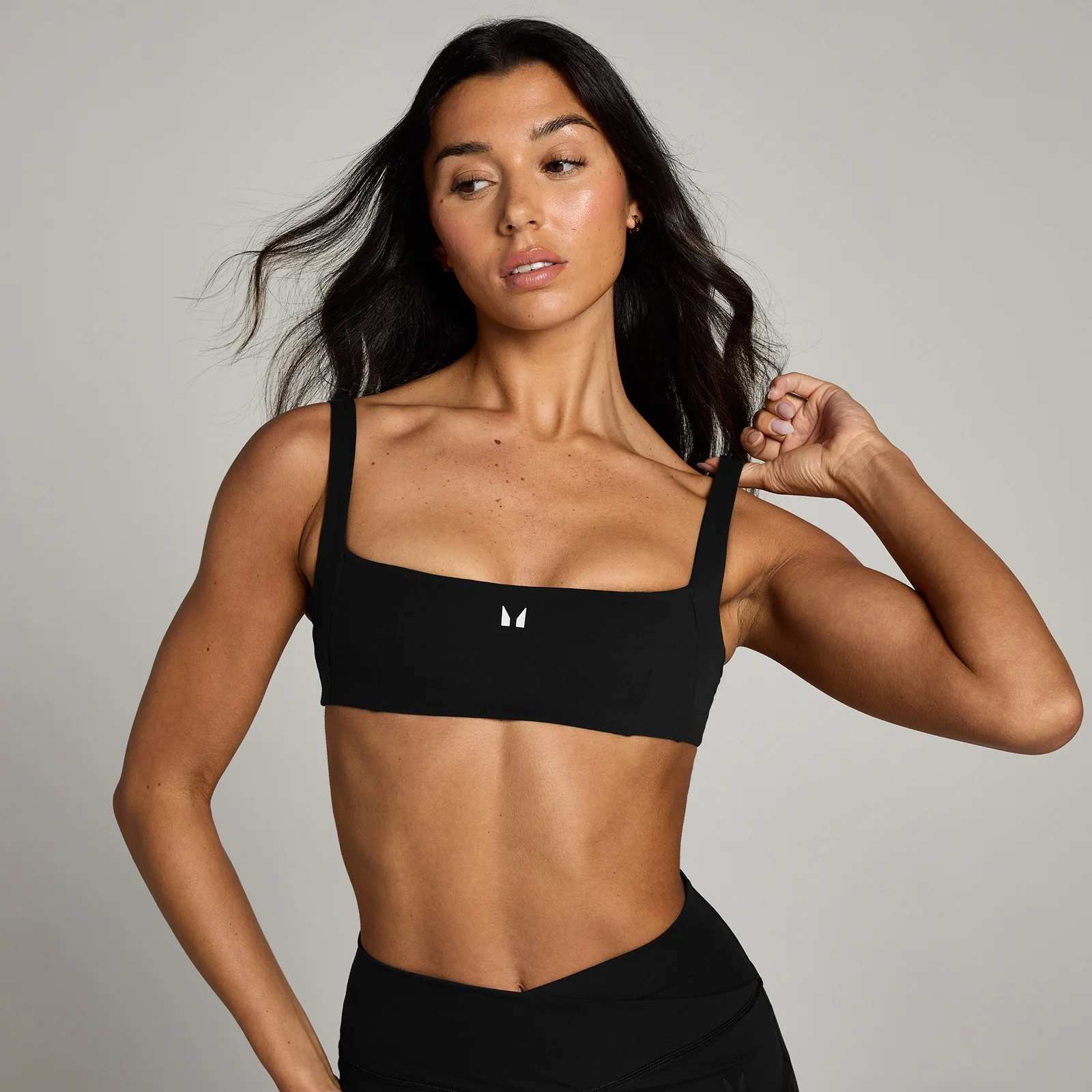 MP Women's Studio Open Back Sports Bra – Black - XS Bild 1