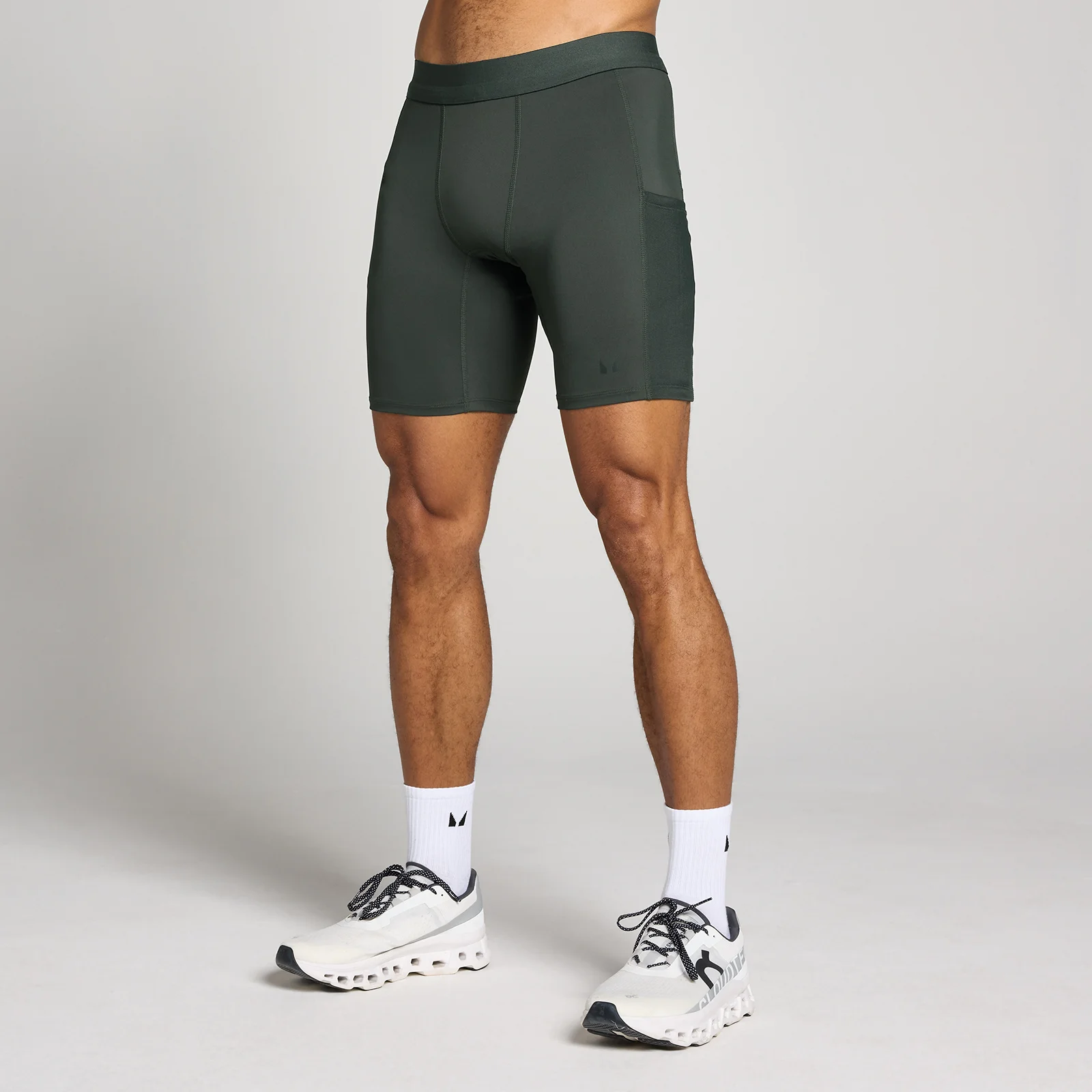 MP Herr Hybrid Pocket Half Tight - Tvättad Svart - XS Bild 1