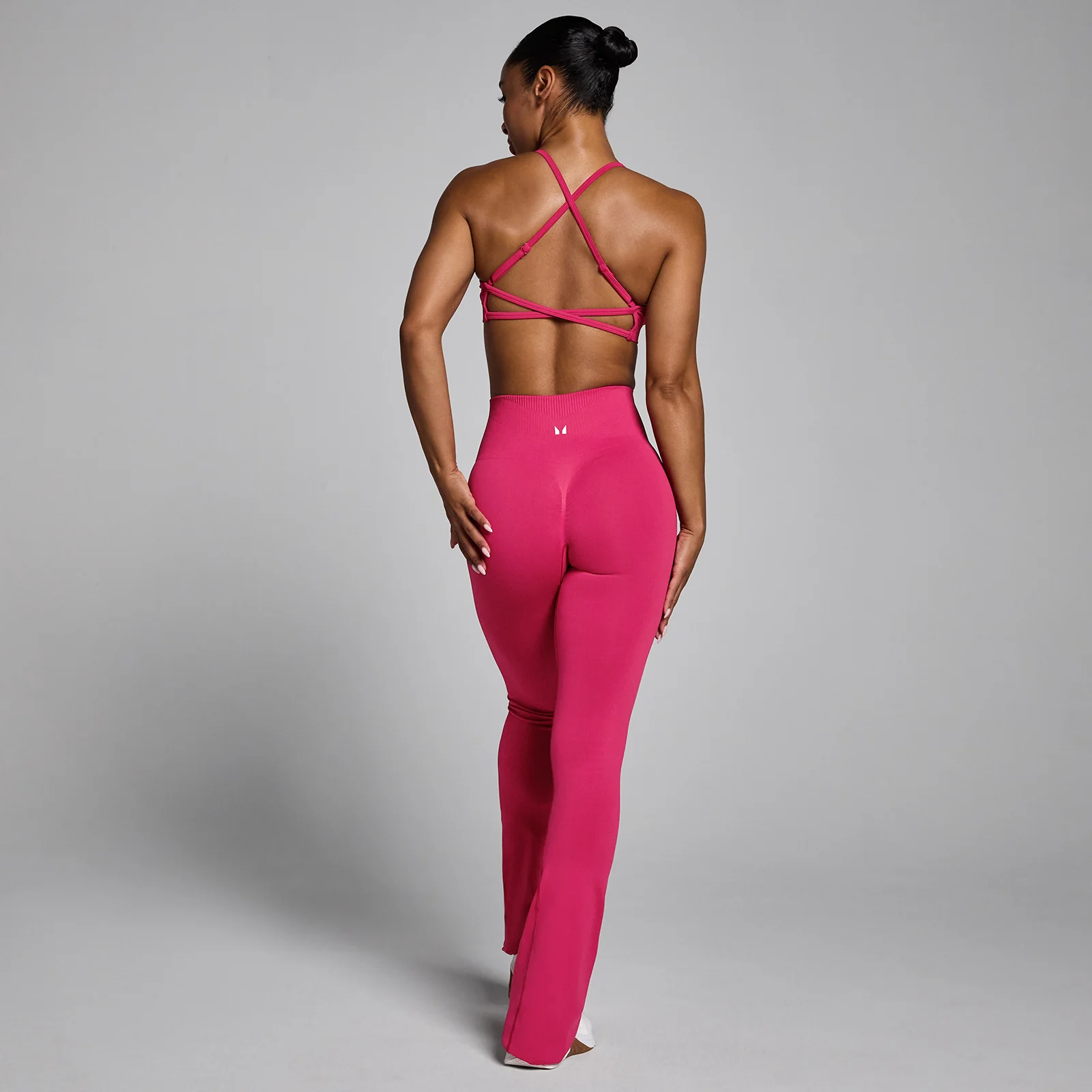 MP Women's Tempo Seamless Flared Leggings - Bold Berry - S Bild 2